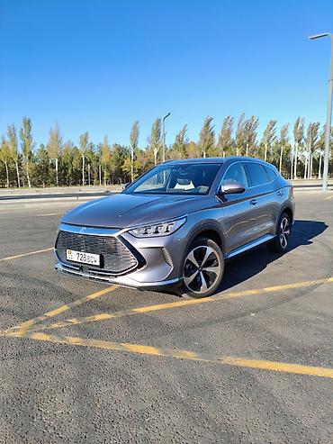 купить малолитражку автомат: BYD Song Plus: 2022 г., 1.5 л, Автомат, Гибрид, Кроссовер — 1