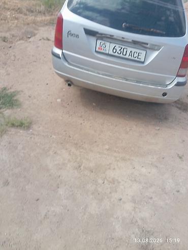 салон машины: Ford Focus: 2003 г., 1.6 л, Бензин, Универсал — 5