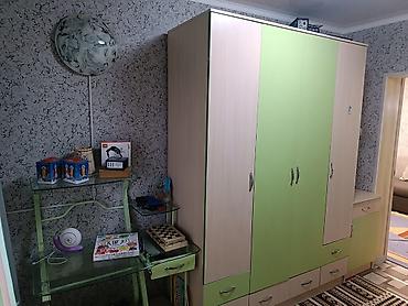 Продажа коттеджей и домов: Продаю дом в районе киркомстром. По номеру телефона доступен только — 21