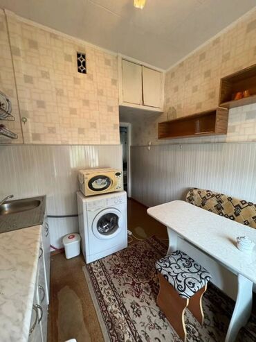аренда квартир асанбай: 2 комнаты, 54 м², 105 серия, 4 этаж, Косметический ремонт