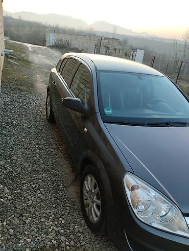 фольксваген пассат 1: Opel Astra GTC: 1.4 л | Хэтчбэк — 6