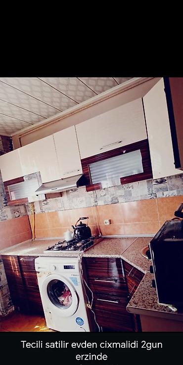 püstə ağacı satılır: Mətbəx mebeli satılır. Dəst künc formada yığılıb və kiçik-orta ölçülü — 1