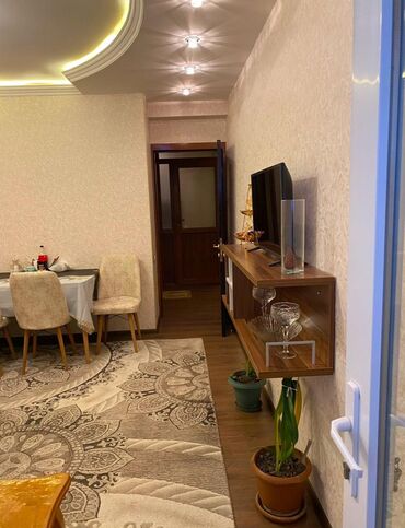 Uzunmüddətli kirayə mənzillər: Yeni yasamal 77 son dayanacagi 17/5 mertebesi 2 otagli temirli esyali -da lalafo.az — 3 Uzunmüddətli kirayə mənzillər: Yeni yasamal 77 son dayanacagi 17/5 mertebesi 2 otagli temirli esyali — 3