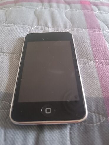 pleyer: Ipod Touch 8Gb Chox yaxshi veziyyetdedir zaradka ela saxlayir cuzi