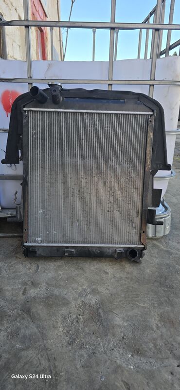 Mühərrik soyutma radiatorları: Isuzu 85, Orijinal, Yaponiya, İşlənmiş -da lalafo.az — 1 Mühərrik soyutma radiatorları: Isuzu 85, Orijinal, Yaponiya, İşlənmiş — 1