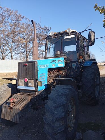 Traktorlar: Tecili satilir yaxsi veziyyetdedir senetleride qaydasindadir. elave — 3