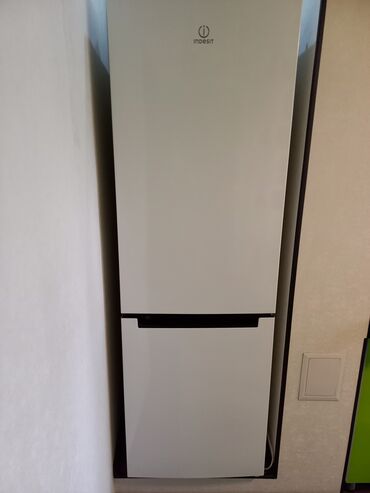 продаю новый холодильник: Массажер