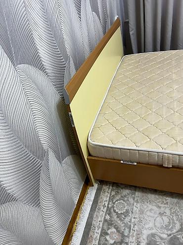 столы офис: Спальный гарнитур, Б/у, Двуспальная кровать, Самовывоз — 2