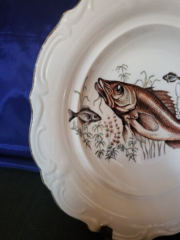 Ostali antikviteti: Tanjir za ribu,dubok,velik,italijanski iz 70ih.god. Velik dubog na lalafo.rs — 3 Ostali antikviteti: Tanjir za ribu,dubok,velik,italijanski iz 70ih.god. Velik dubog — 3