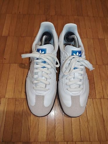 sandale bench: Adidas Originals Samba – bele patike Ug 26cm - Model: Samba (oznaka — 1