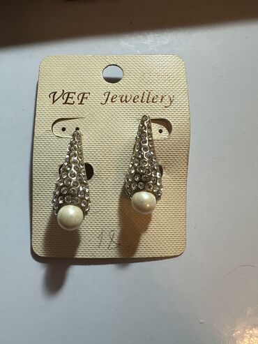 Sırğalar: Mağaza bağlandığı üçün 10% endirim mövcuddur — 13