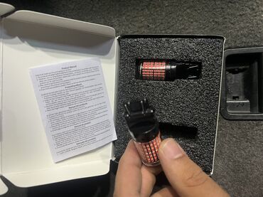 Lampalar: Avtomobil üçün LED lampalar dəsti. Bu lampalar avtomobilinizin
