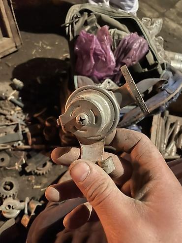 Бензонасосы: Бензонасос Б/у, Оригинал — 60