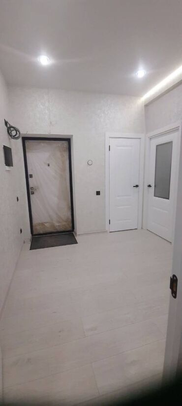 снять квартиру в районе автовокзала: 2 бөлмө, 78 кв. м, Элитка, 10 кабат, Дизайнердик ремонт