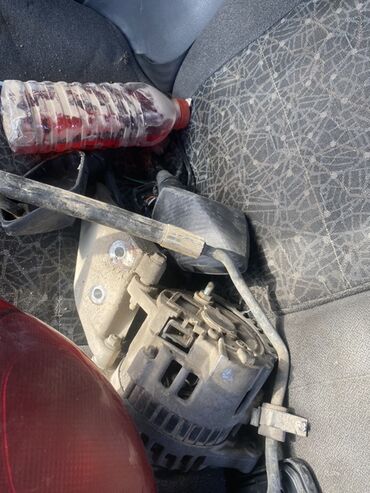 Двигатели, моторы и ГБЦ: Бензиновый мотор Daewoo 1.5 л — 5