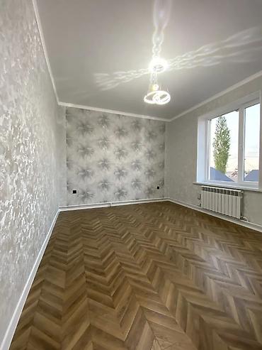 Продажа коттеджей и домов: 🏙️ Продаётся: дом, 5+ комнат — 180 м² 📍 Локация: Бишкек, Ак-Орго ж/м — 12