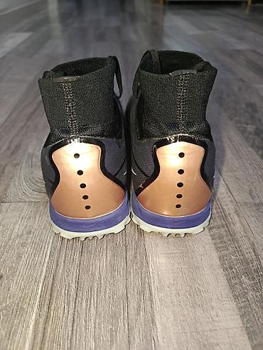 bot kar: Butslar Nike, Ölçü: 40, Yeni — 7