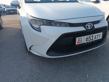 Toyota: Toyota Corolla: 2020 г., 1.8 л, Автомат, Гибрид, Седан