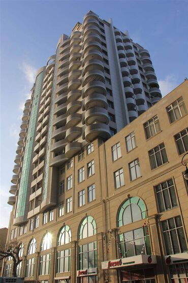 Ofislər: 28 may Nizami Gəncəvi küç. AF Business House-un 6 -ci mərtəbəsində tam