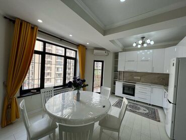 квартира с подселением для семейных: 2 комнаты, 82 м², Элитка, 5 этаж, Евроремонт