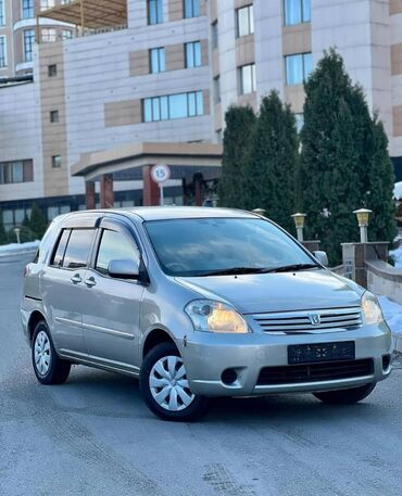 Toyota: Toyota Raum: 2003 г., 1.5 л, Автомат, Бензин