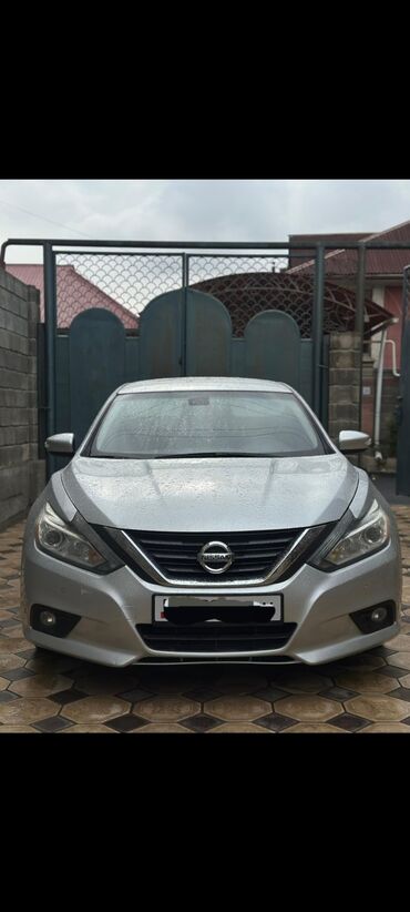 кресло для машины: Nissan Altima: 2017 г., Автомат, Бензин, Седан