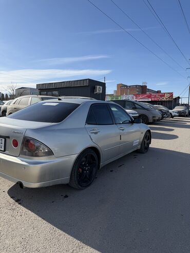 Toyota: Toyota Altezza: 1998 г., 2 л, Автомат, Бензин, Седан at lalafo.kg — 2 Toyota: Toyota Altezza: 1998 г., 2 л, Автомат, Бензин, Седан — 2