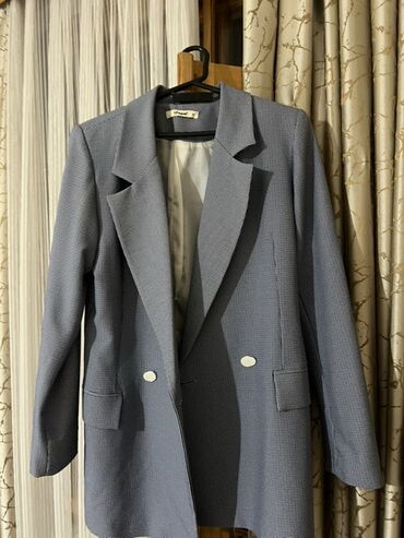 Kardiqanlar, jaketlər: Blazer pencek. Real alıcılar narahat etsin. Yeni kimidir