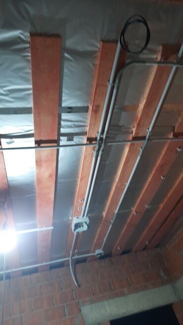 Электрики: Выполняю все виды электромонтажных работ атакже электромонтажные — 10