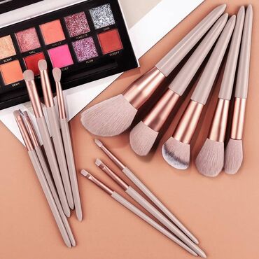 juicy bomb beli: Set makeup cetkica - 13 kom Komplet cetkica za sminku u ukrasnoj