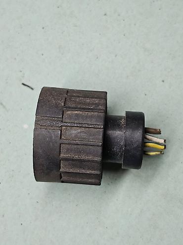бмв е36 фары: BMW E36, фара Bosch, фишка подключения электричества к фаре, 4 — 5