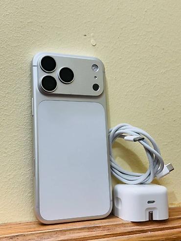 ipad 10 nəsil: IPhone 17 Pro Max, 512 GB, Gümüşü, Face ID — 2