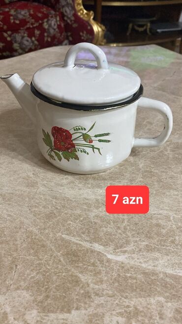 Новый, цвет - Белый, Заварочный чайник, СССР