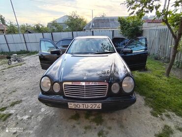 Mercedes-Benz: Mercedes-Benz 240: 2.4 l | 1999 il