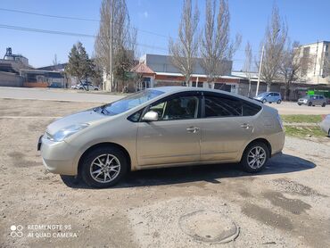 Toyota: Toyota Prius: 2004 г., 1.5 л, Автомат, Гибрид