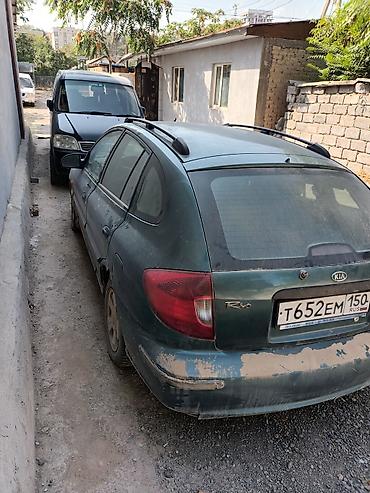 жд тупик: Kia Rio универсал (поколение начала 2000‑х), зеленый металлик машину — 3