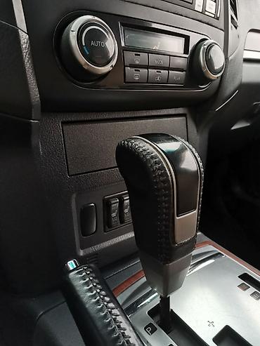 Mitsubishi: Mitsubishi Pajero: 2008 г., 3 л, Автомат, Бензин, Внедорожник — 17