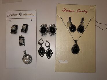 Sırğalar: Bijuteriya sırğalar. Hər şəkildəkinin Hamısı birlikdə 8 manat -da lalafo.az — 5 Sırğalar: Bijuteriya sırğalar. Hər şəkildəkinin Hamısı birlikdə 8 manat — 5