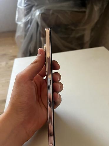 6500 slide: Vivo X100 Vivo, 256 GB, Barmaq izi — 3