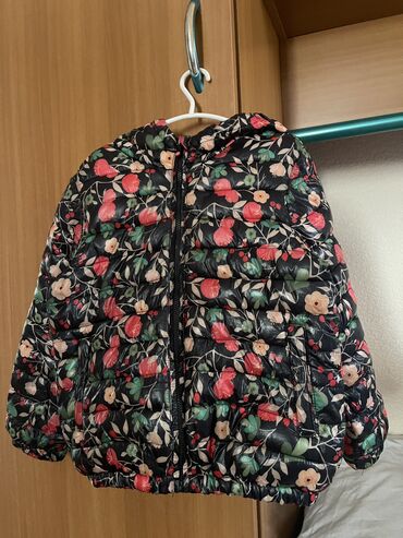одежда италия: Детская куртка на осень-весну, размер 104см, на девочку 3-4года