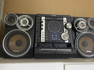 Samsung MAX-VS50 mini audio sistemi - Güclü iki 3-yollu akustik kolon
