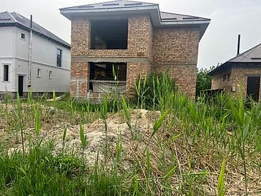 Продажа коттеджей и домов: 🏡 Продаётся большой дом с потенциалом в ж/м Биримдик-Кут! 📐 Площадь — 3