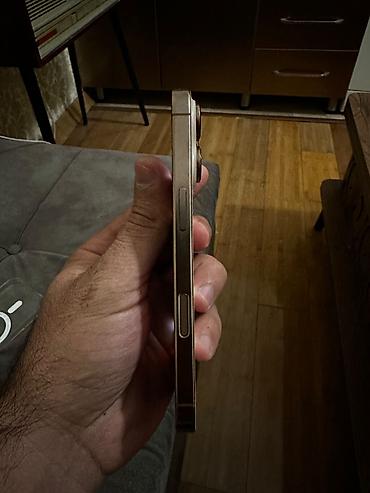 iphone: IPhone 16 Pro, 128 GB, Desert Titanium — 9