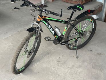velo bank: Yeni Şəhər velosipedi Adidas, 29", sürətlərin sayı: 7, Ünvandan götürmə