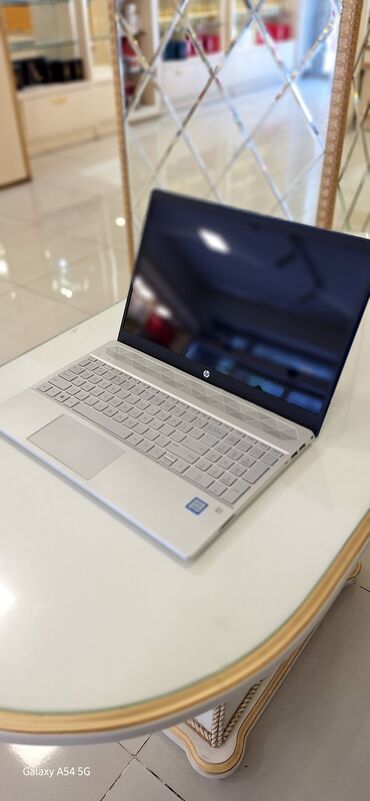 notbuk hp: İşlənmiş HP Pavilion, 15.6 ", Intel Core i7, 256 GB