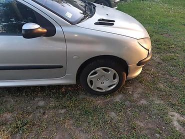 kuka za auto: DELOVI ZA PEUGEOT 206 2002. GOD. | Peugeot 206 1.4 benzin 8v.Auto se — 4