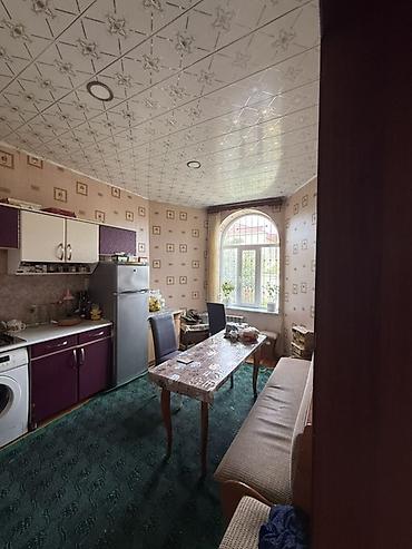 heyet evi bine: Ramana qəs. 3 otaqlı, 120 kv. m, Kredit yoxdur, Orta təmir — 8