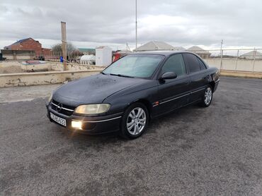 Opel: Opel Omega: 2 l | 1997 il Sedan — 2