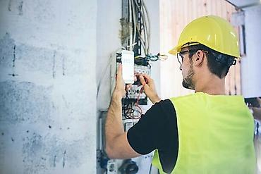 dolab yigilmasi: Avtomatika elektrika servis. avtomatika şkaflarının yığılması — 2