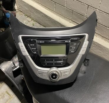 Avtomobil üçün soyuducular: Hyundai orijinal multimedia/radio bloku (ön panel ilə komplekt)